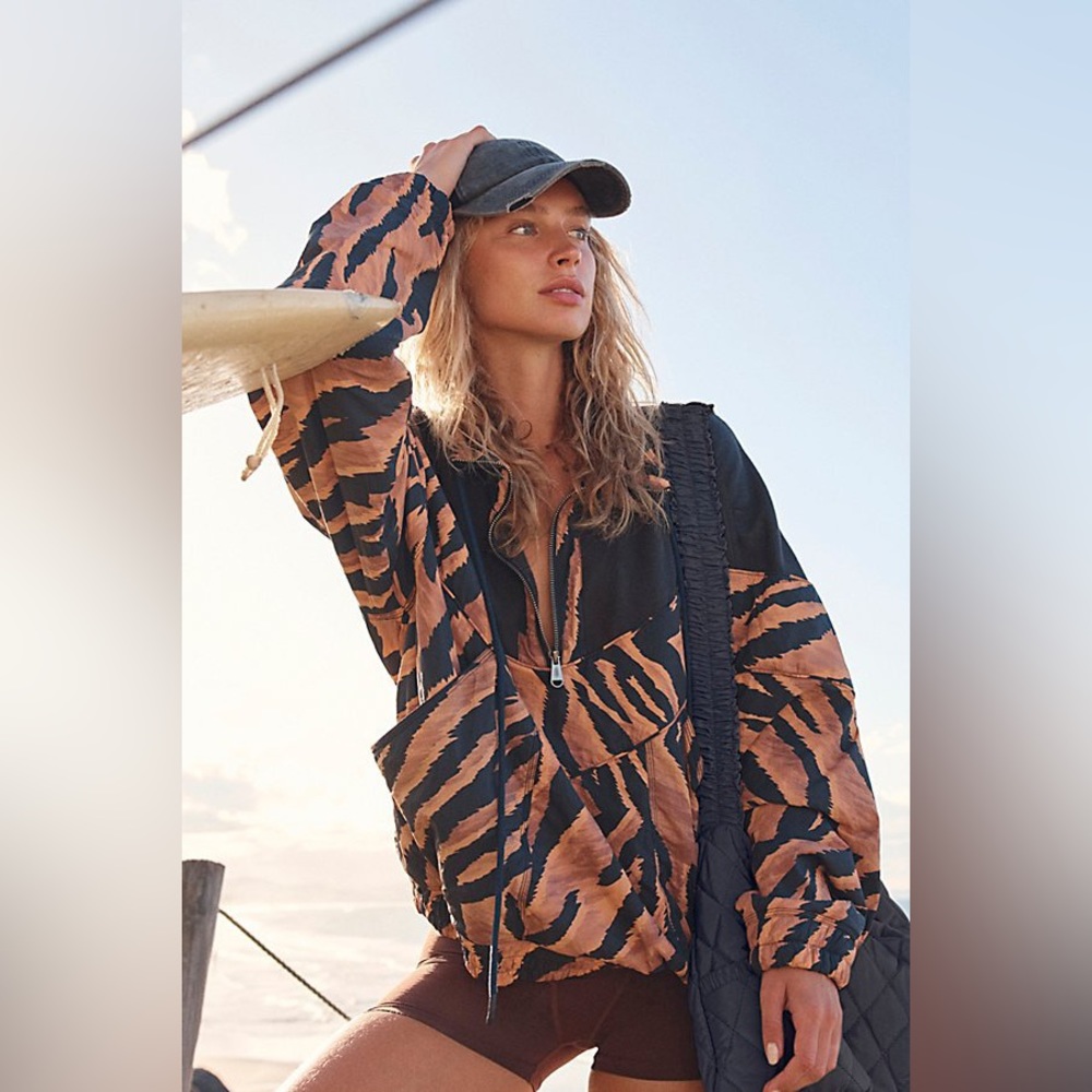 NEW Free People Walk The Line Pullover Jacket in Chestnut Combo